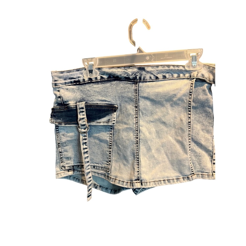 VIP Jeans Women Acid Wash Belted Denim Cargo Shorts Size 8/10